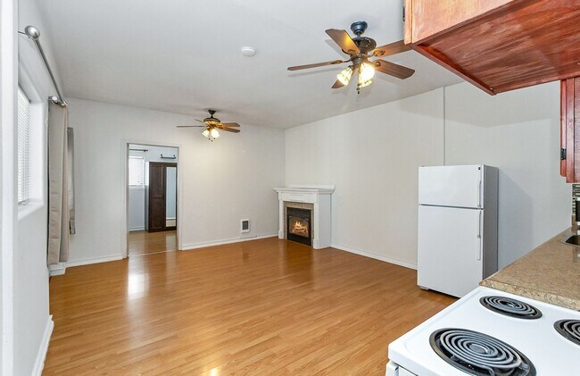 Foto del edificio - Everett MIL for rent!
