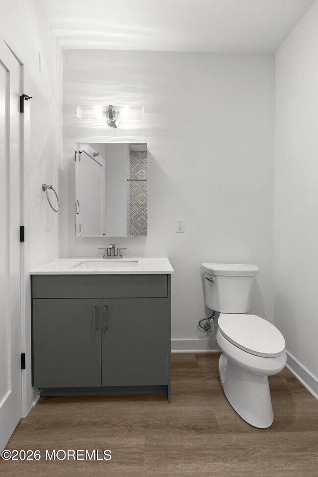 Building Photo - 180 Morris Ave