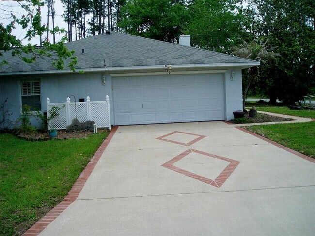 Building Photo - 20 Empress Ln