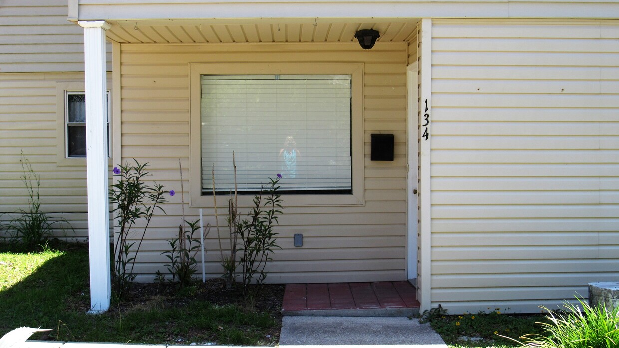 FRONT OF APARTMENT - 134 St John Ave