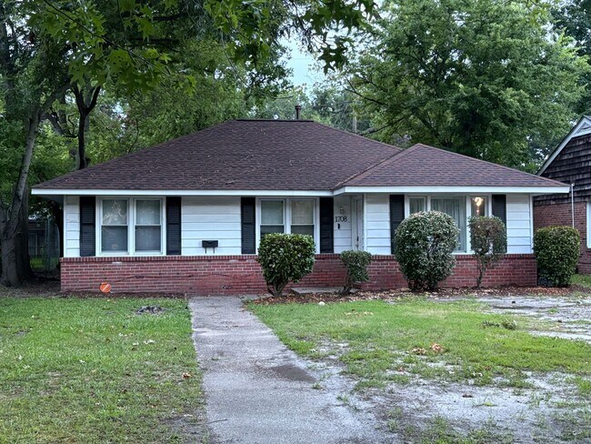 Foto del edificio - Ranch home across from ODU