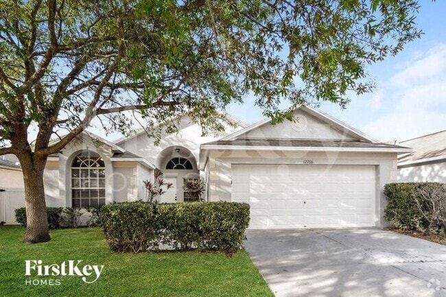 Building Photo - 12706 Kings Lake Dr