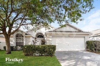 Building Photo - 12706 Kings Lake Dr