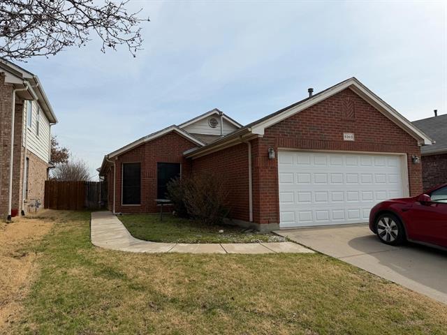 Building Photo - 6360 Geneva Ln