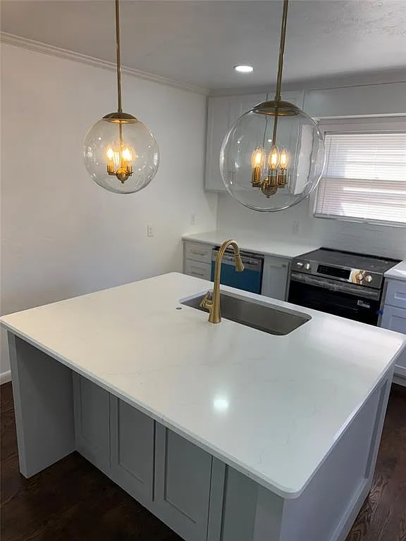 Building Photo - 1123 W Brooks St