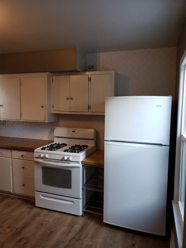 Foto del edificio - 2525 Grand St NE