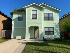 Building Photo - 7926 Ruby Meadow