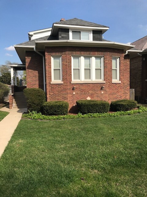 Front - 616 Lathrop Ave