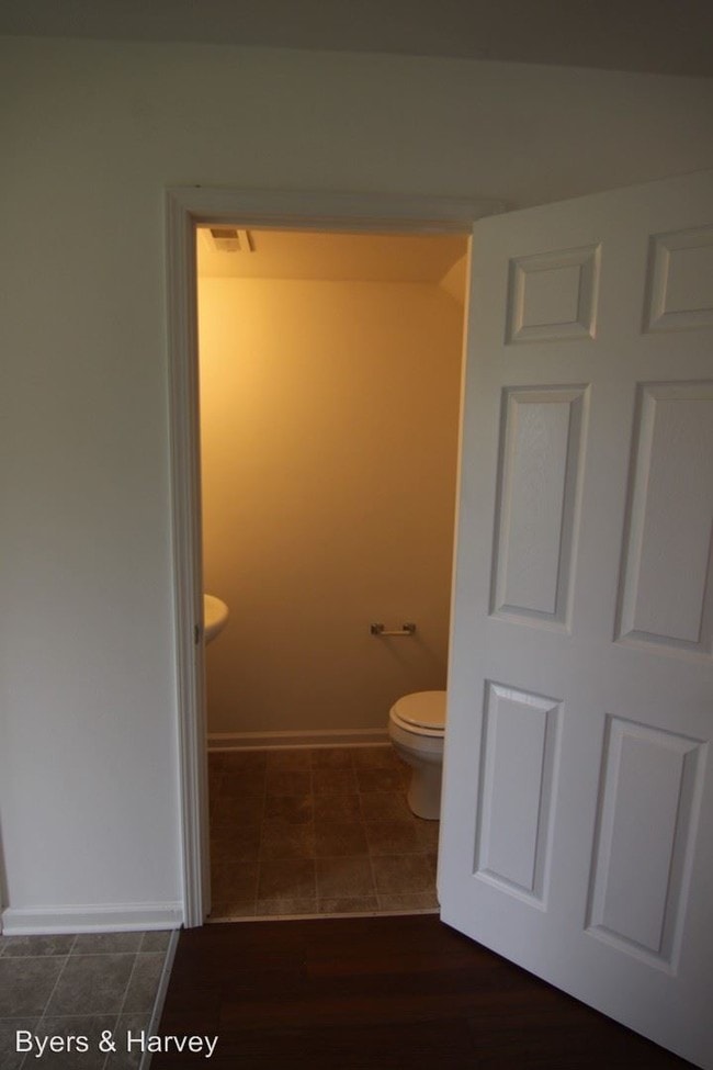 Building Photo - 2209 Eldos Trace Cir