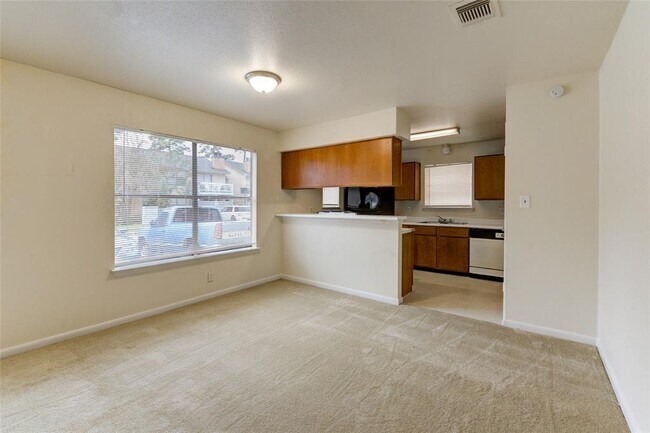 Building Photo - 3229 Hirschfield Rd