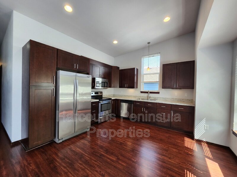Primary Photo - 1224 5th Street