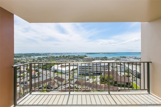 Building Photo - 98-351 Koauka Loop Unit C1808