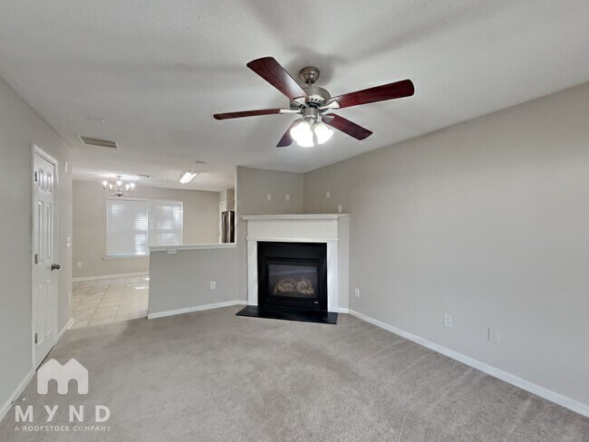 Foto del edificio - 227 London Dr