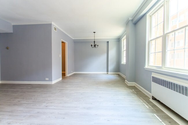 Building Photo - Parkland Apartments