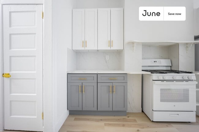 Building Photo - 159 St Nicholas Ave