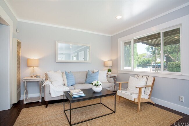 Foto del edificio - 1436 Yosemite Dr