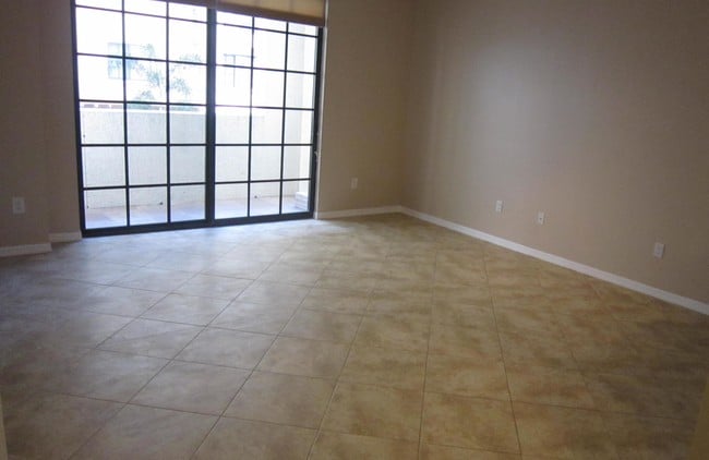 Building Photo - 233 S Federal Highway 306 Boca Raton FL 33432