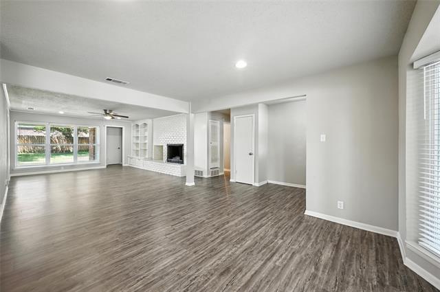 Foto del edificio - 2201 Briarwood Blvd