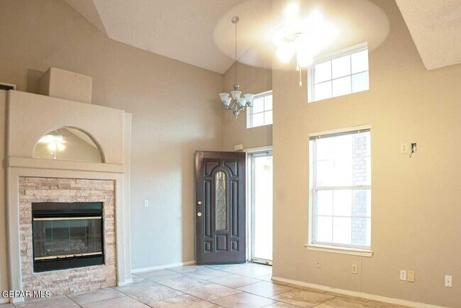 Building Photo - 4637 Robert Acosta Dr