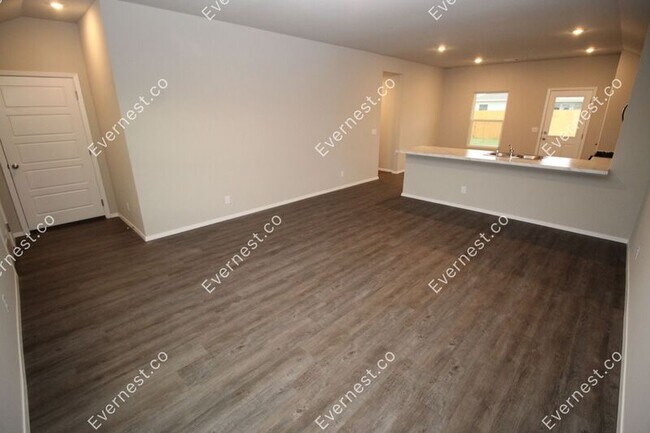 Building Photo - 14719 E 39th Pl S