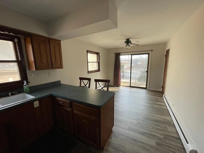 Foto del edificio - 828 N Sleight St