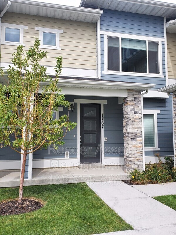 Primary Photo - 1767 Ikaros Ln