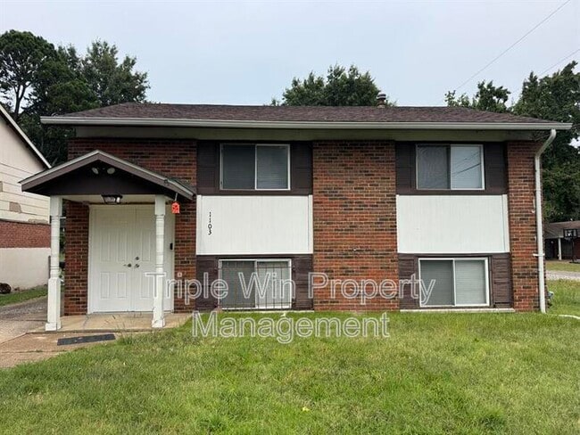 Photo - 1103 Rio St House