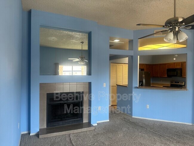 Foto del edificio - 1331 W Baseline Rd