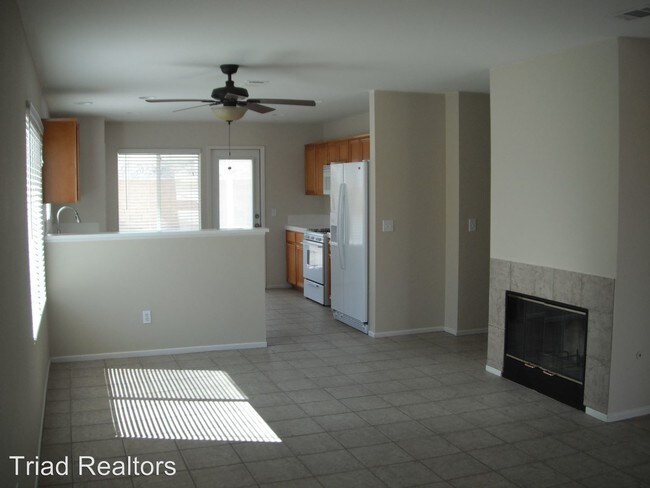 Building Photo - 3 br, 2 bath House - 71669 Sun Valley Drive