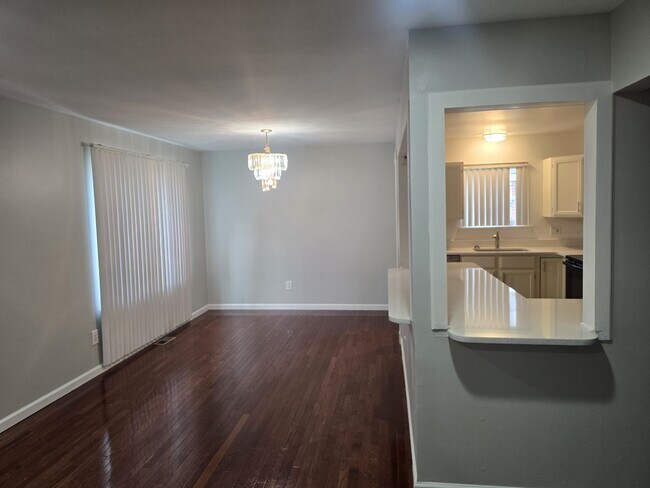 Foto del edificio - 30256 Southfield Rd