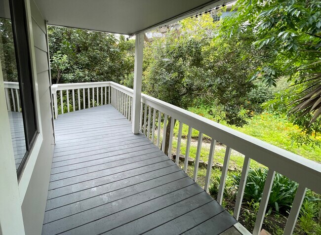 Foto del edificio - 31494 West St