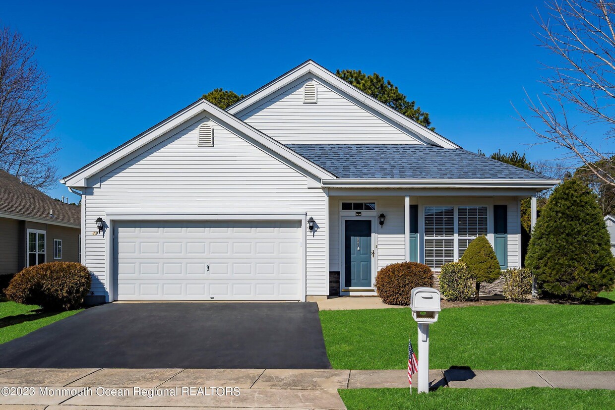 Primary Photo - 19 Kirkby Ln