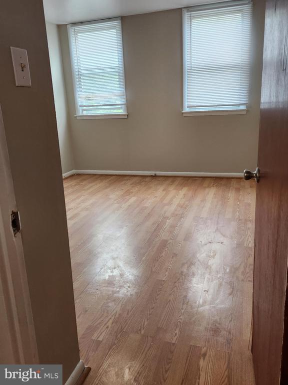 Foto del edificio - 6651 Claridge St