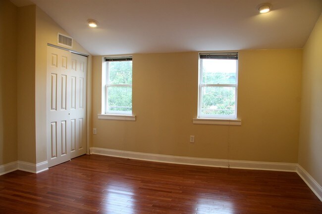 Foto del edificio - 1100 Annin St