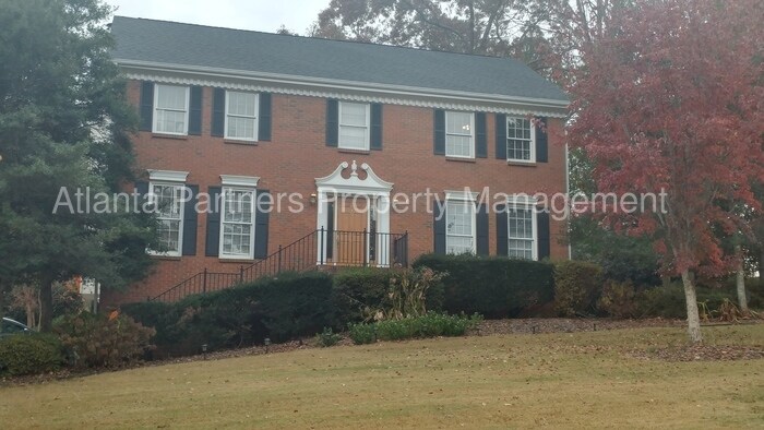 Primary Photo - 1648 Walden Pond Rd