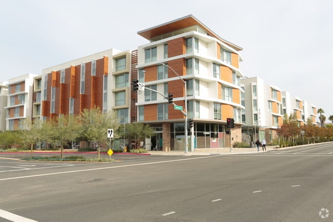 Building Photo - The Quad-Student Housing