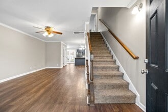 Building Photo - 357 Sam Houston Cir