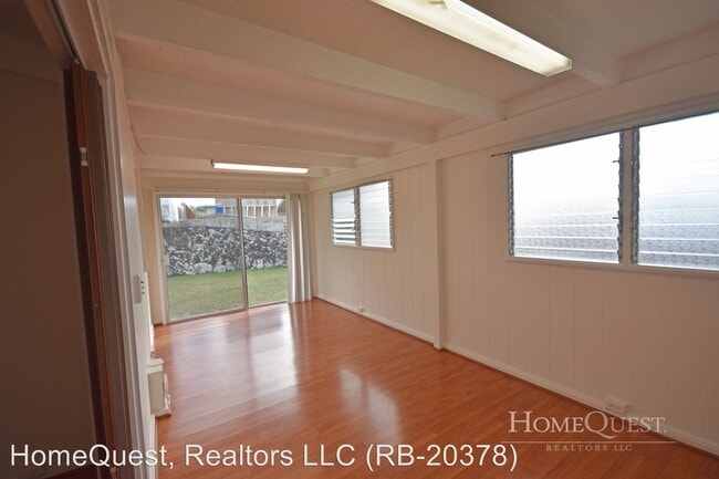 Building Photo - 3 br, 2 bath House - 731 Kalalea Street