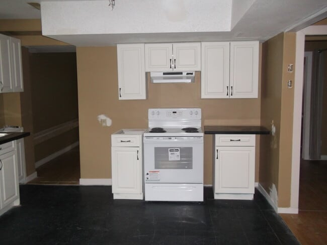 Building Photo - 7725 Eider St