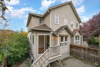 Building Photo - 2308 W Dravus St