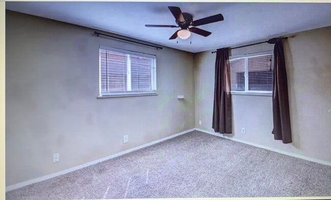 Bedroom - 11504 Mahlon Ave NE