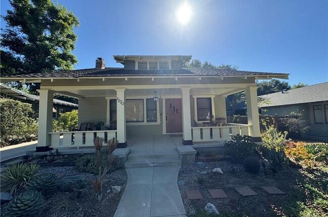 Building Photo - 1270 Mar Vista Ave