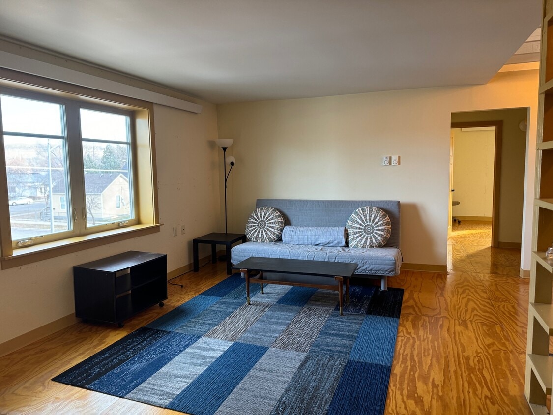 Foto principal - 2915 2nd Ave S