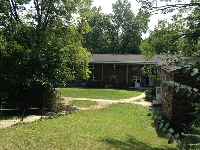 Building Photo - 233 Gilman Ave