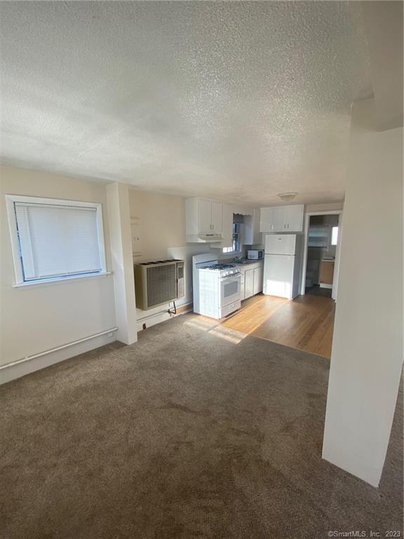 Building Photo - 155 CT-12