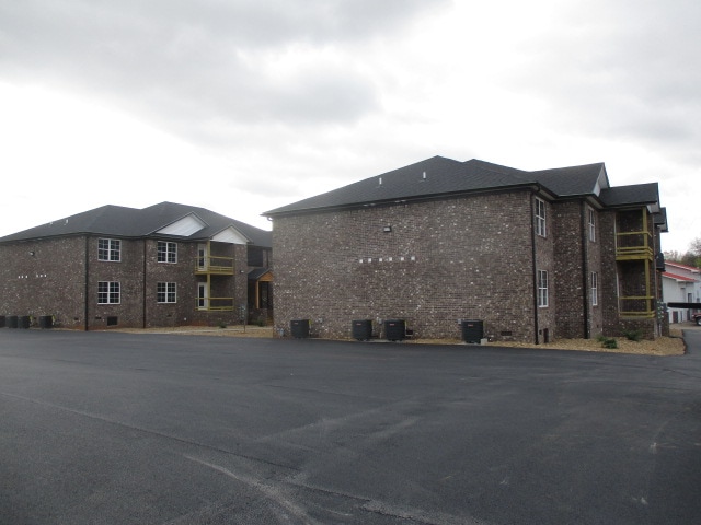 Building Photo - 1504 Commerce Dr