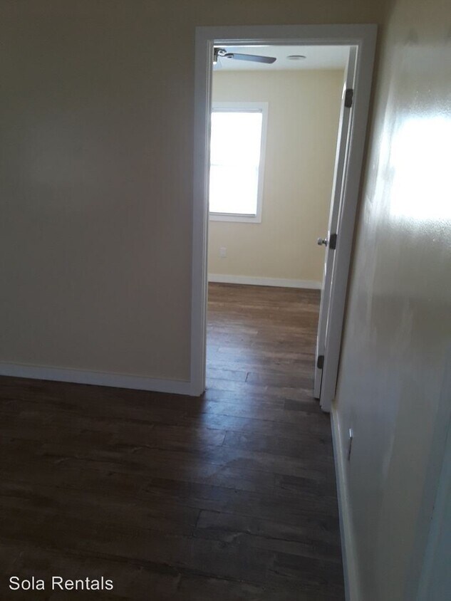Foto principal - 256 W 117th St