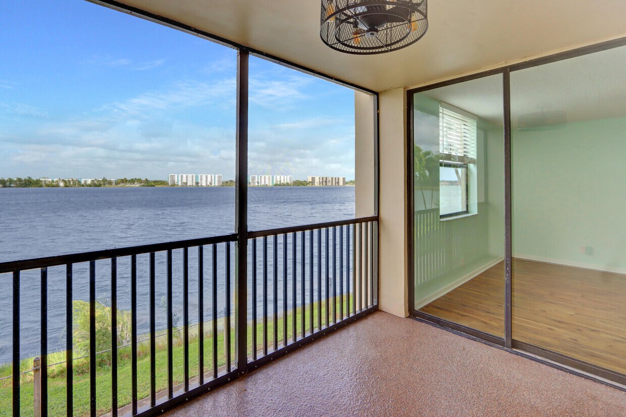 118 Lake Emerald Dr Unit 209, Oakland Park, FL 33309 Condo for Rent