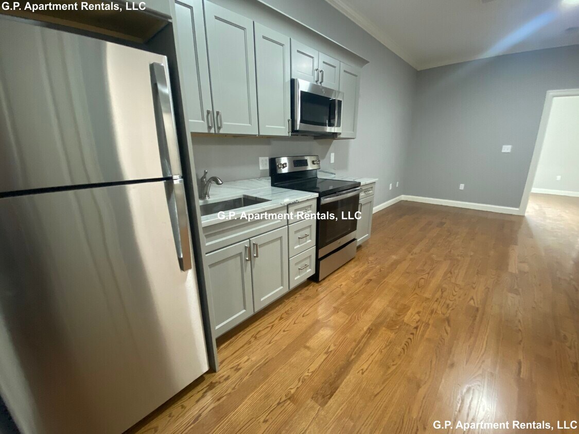 120 Tremont St Unit 210, Everett, MA 02149 Condo for Rent in Everett