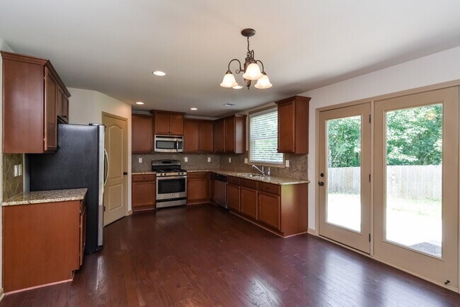 Building Photo - 2486 Peach Shoals Cir